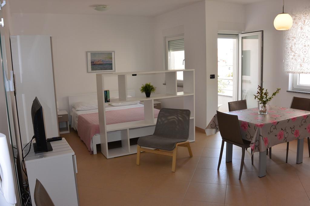 Apartments Residence L'Ulivo Rovinj Buitenkant foto