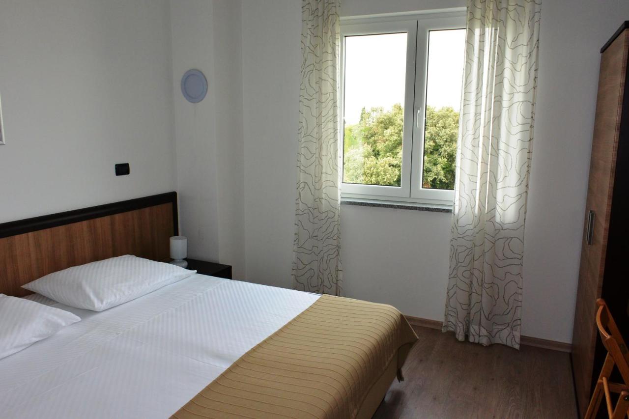 Apartments Residence L'Ulivo Rovinj Buitenkant foto